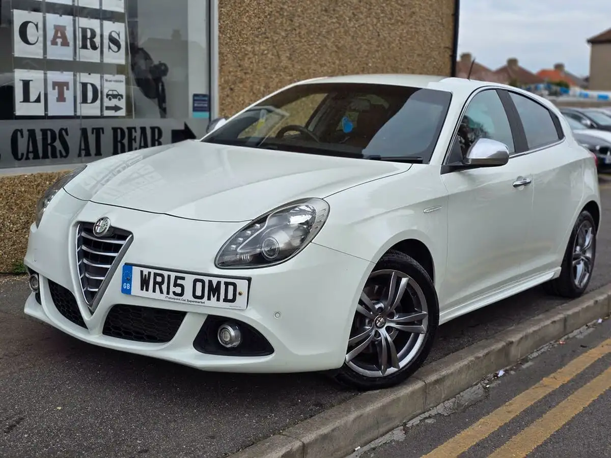 2015-alfa-romeo-giulietta-14-tb-exclusive-alfa-tct-big-4