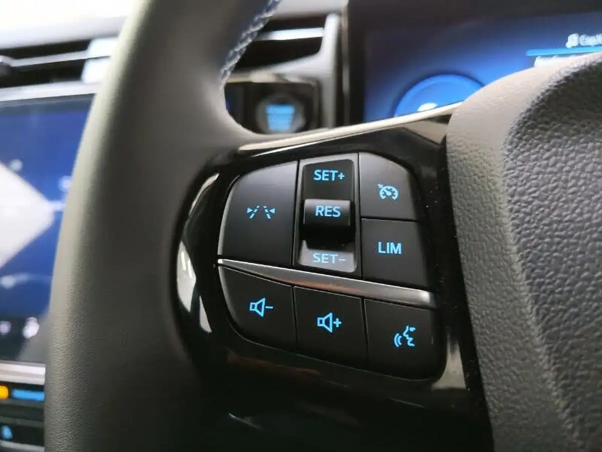 2024-ford-puma-suv-10-titanium-125ps-big-15