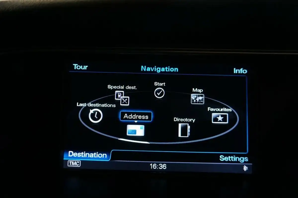 2015-audi-a5-30tdi-s-line-coupe-big-28