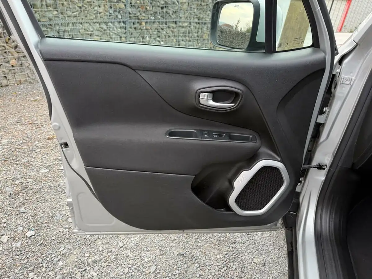 2016-jeep-renegade-16-multijet-ii-longitude-ss-big-74