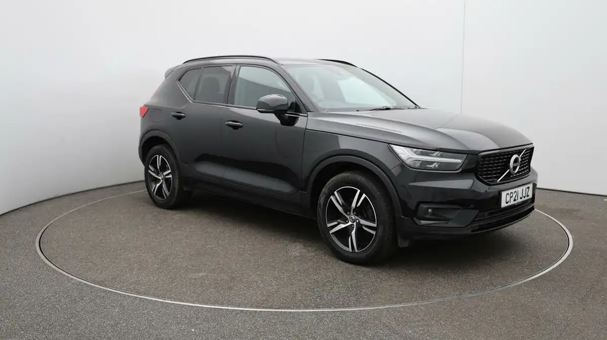 2021-volvo-xc40-15-t3-r-design-161bhp-big-1