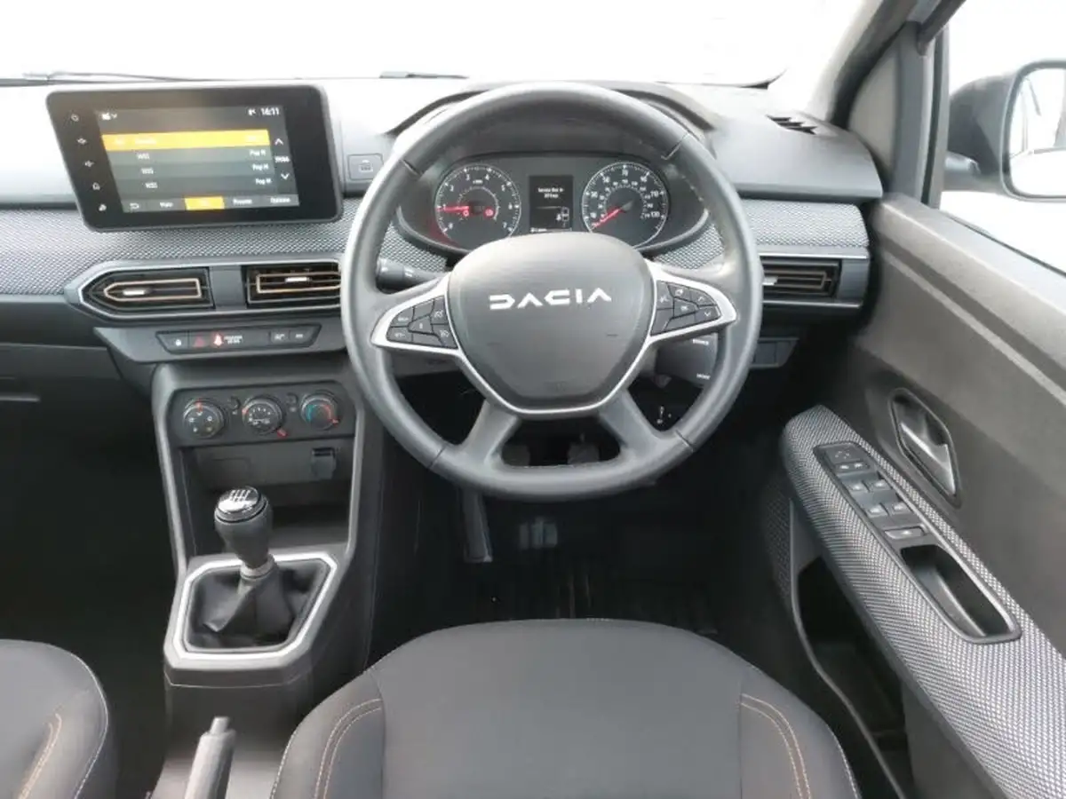 2024-dacia-sandero-stepway-10-tce-expression-90bhp-big-6