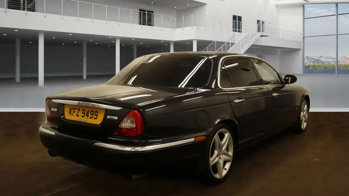 2007-jaguar-xj-series-27td-xj-executive-lwb-2722cc-auto-big-3