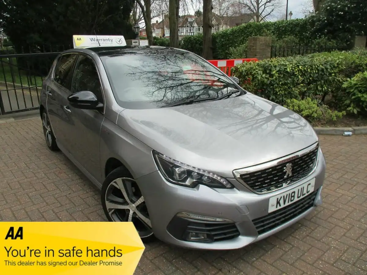 2018-peugeot-308-12-puretech-gt-line-big-0