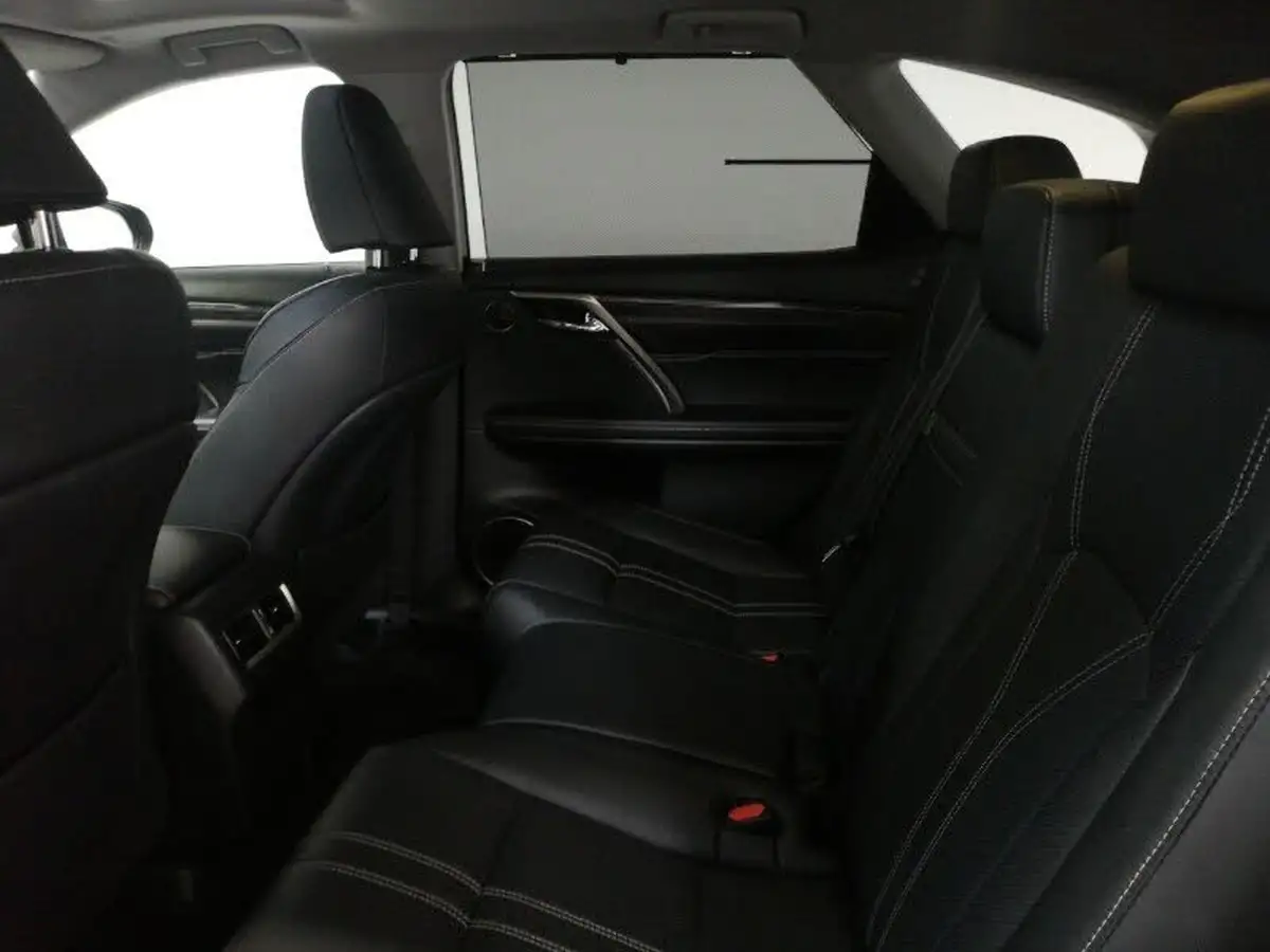 2019-lexus-rx-450h-l-35-takumi-big-5