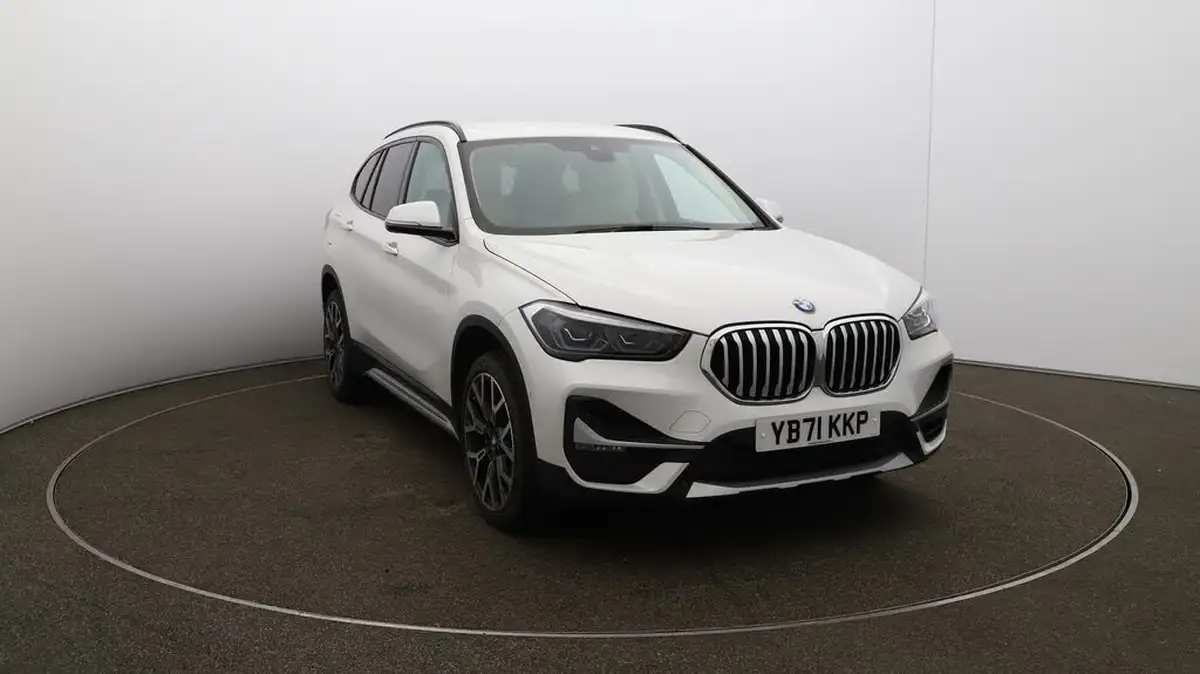 2021-bmw-x1-20-xdrive20i-xline-big-35
