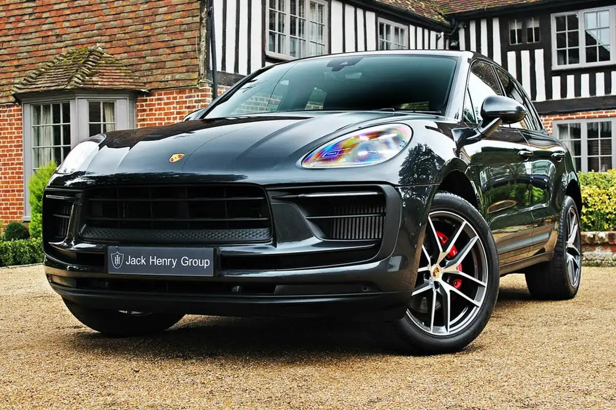 2022-porsche-macan-29-v6-s-big-0