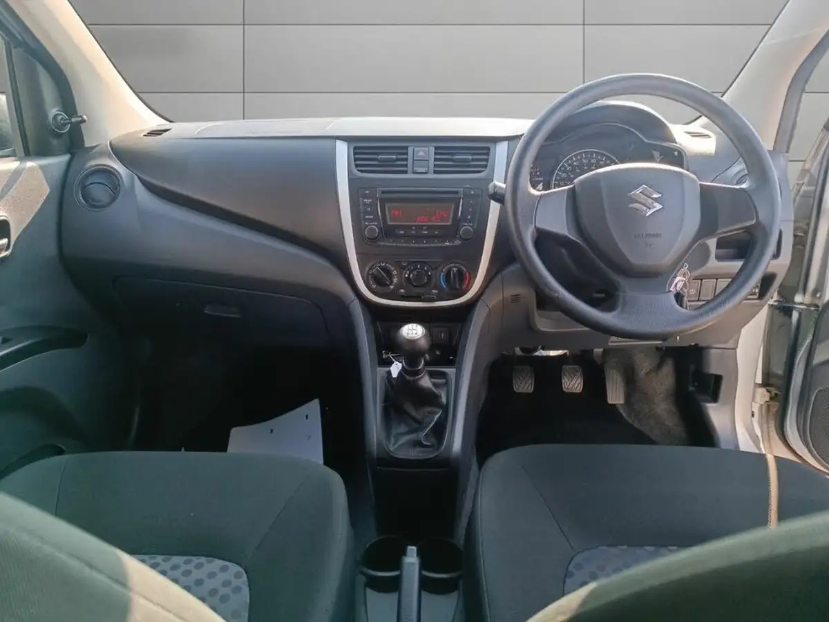 2017-suzuki-celerio-10-sz2-big-10