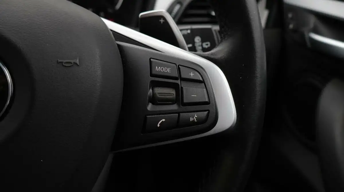 2020-bmw-x1-20-sdrive20i-se-189bhp-big-24