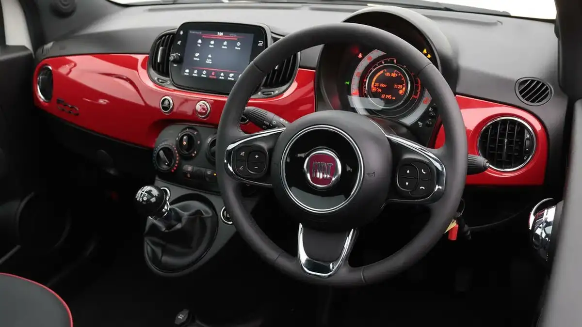2023-fiat-500-10-red-big-9