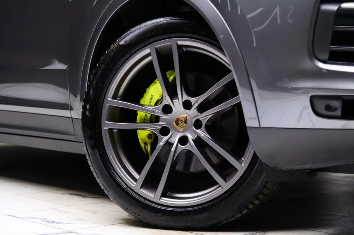 2019-porsche-cayenne-30-v6-e-hybrid-e-hybrid-coupe-big-60