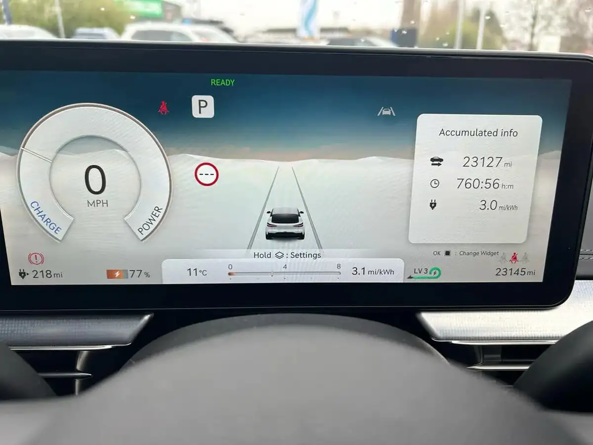 2022-genesis-gv60-e-premium-228ps-big-21