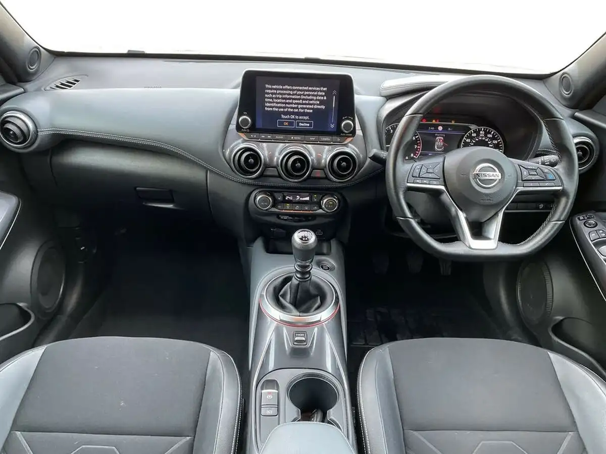 2021-nissan-juke-10-dig-t-tekna-big-12