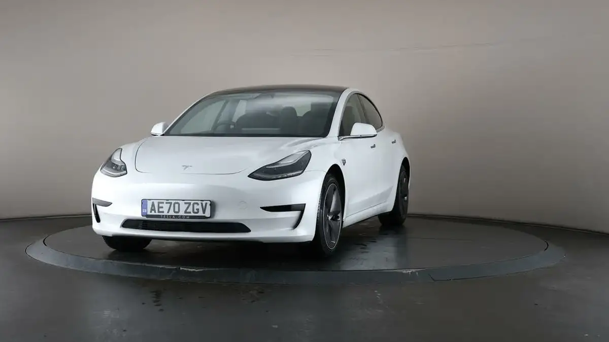 2020-tesla-model-3-e-standard-plus-big-43