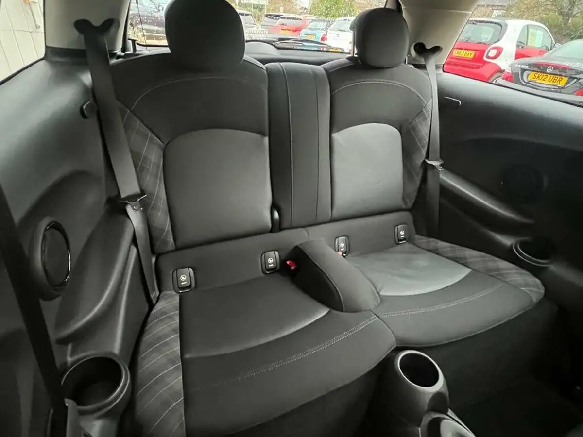 2018-mini-cooper-20-cooper-s-series-ii-ss-hatchback-3d-big-28