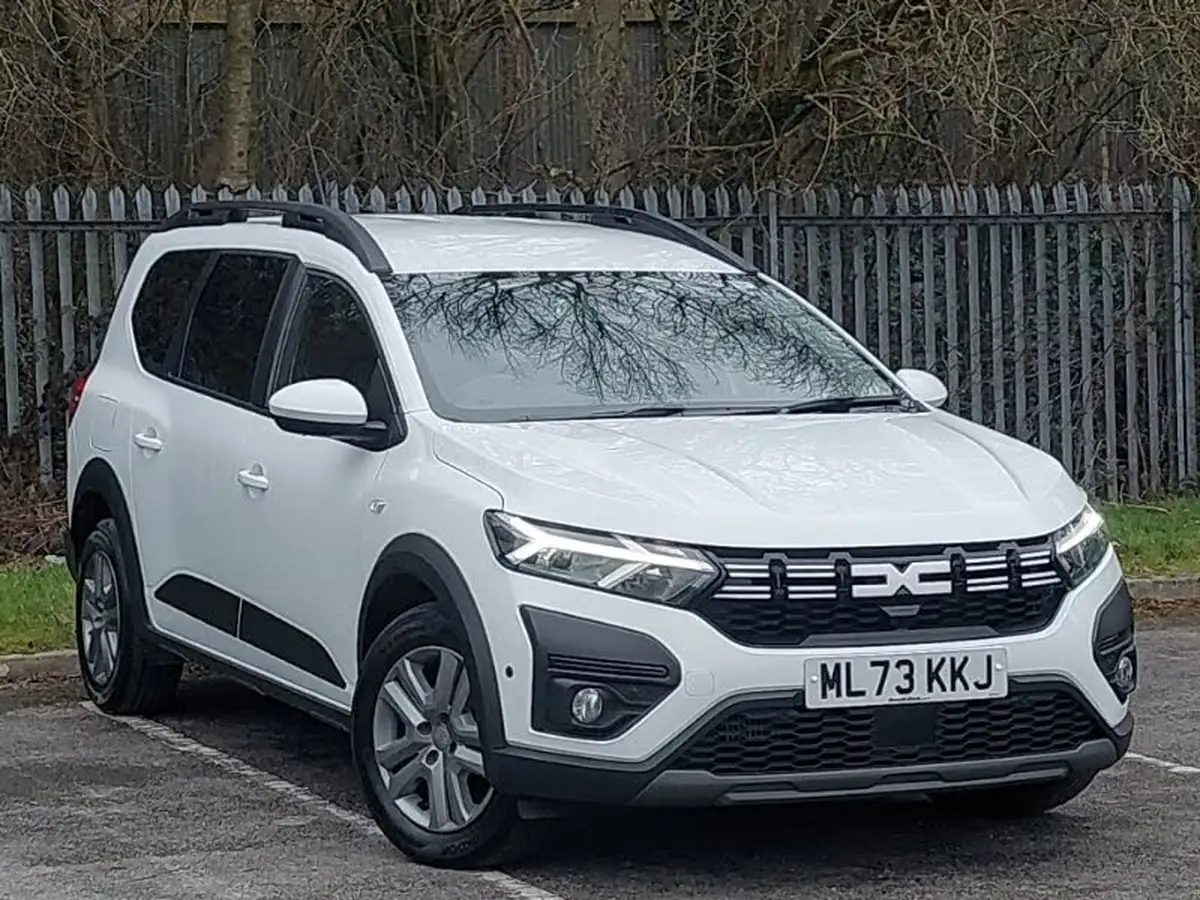 2023-dacia-jogger-10-tce-expression-big-0