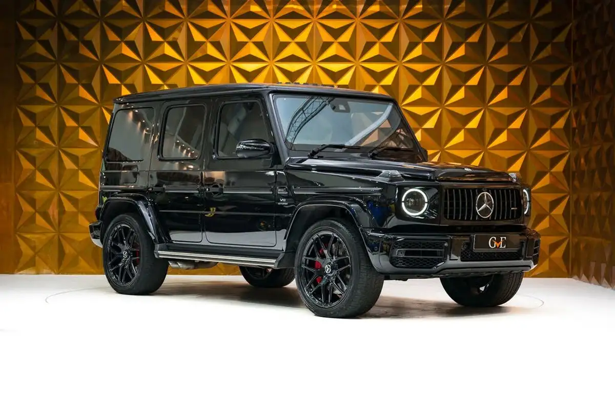 2022-mercedes-benz-g-class-40-g63-amg-big-1