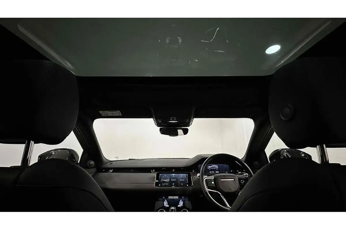 2021-land-rover-range-rover-evoque-15-p300e-r-dynamic-se-big-1