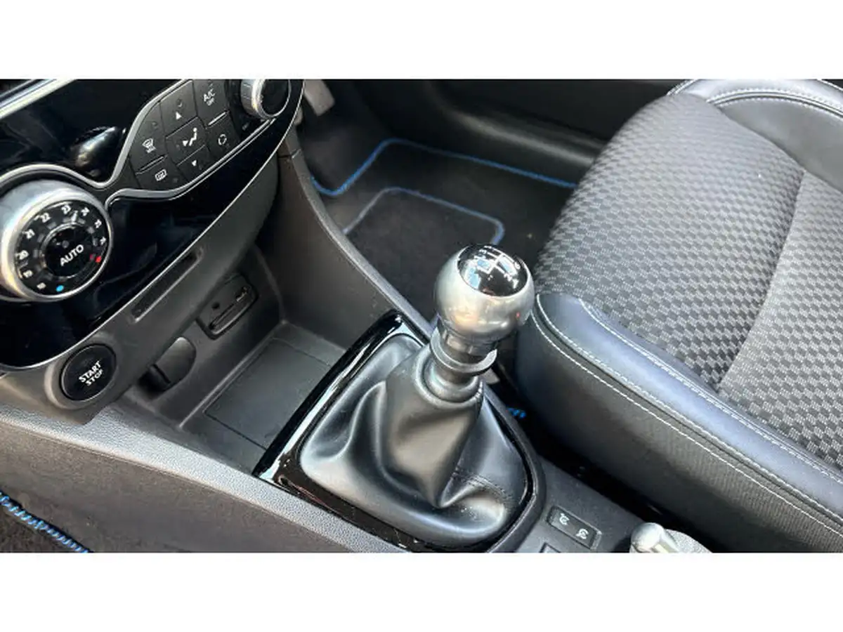 2016-renault-clio-12-tce-dynamique-s-nav-big-12