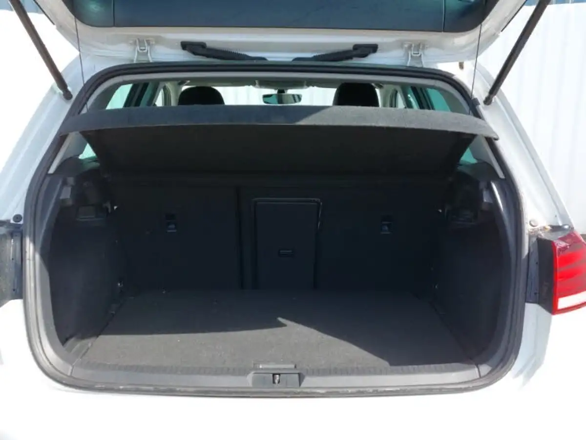 2019-volkswagen-golf-10-tsi-match-edition-hatchback-big-7