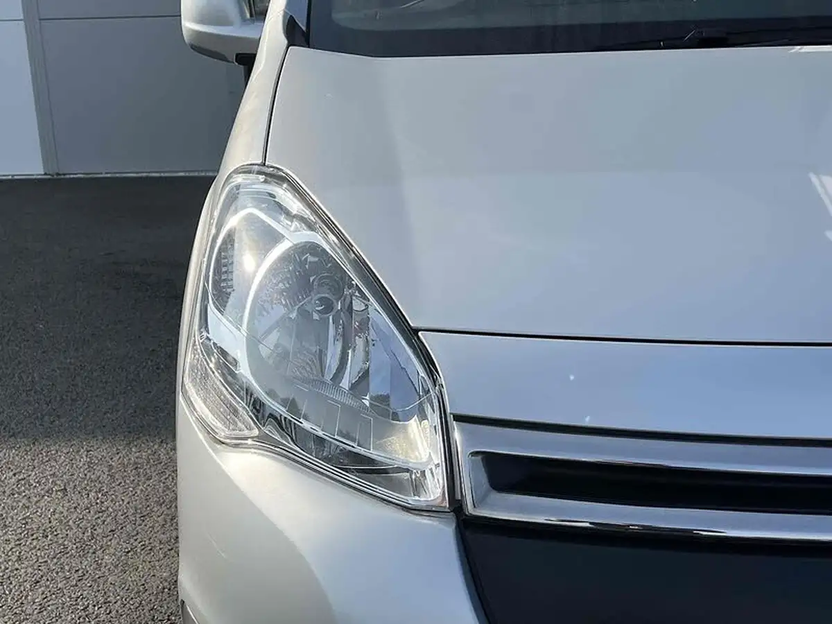 2017-citroen-berlingo-16bluehdi-multispace-feel-102ps-ss-etg6-big-18