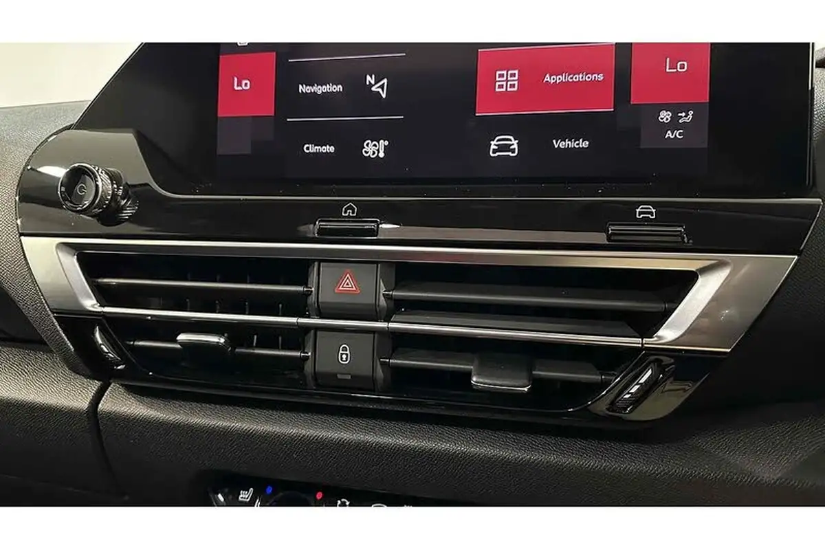 2021-citroen-c4-12-puretech-shine-plus-130ps-big-47