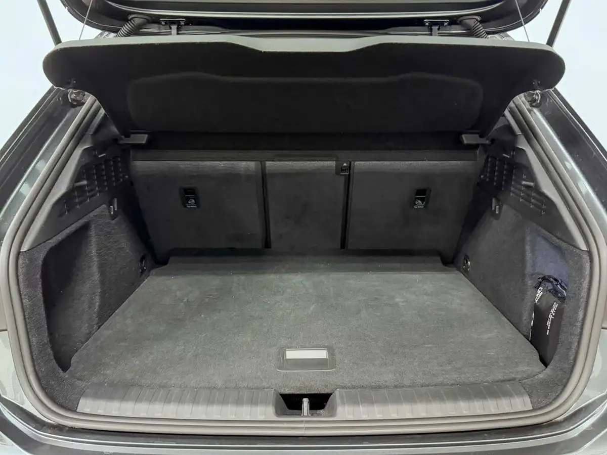 2021-audi-a3-14-40-tfsi-e-s-line-big-7