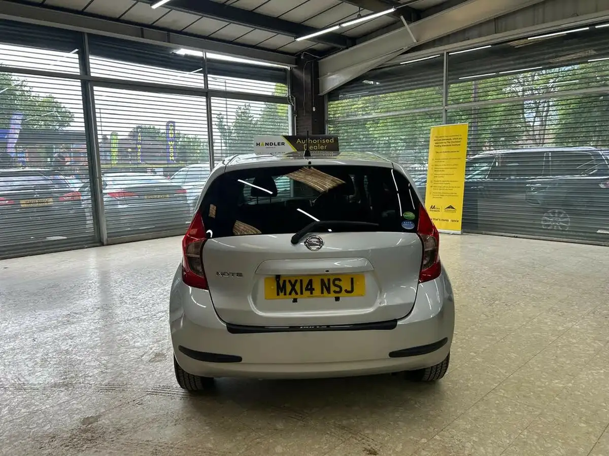 2014-nissan-note-big-5