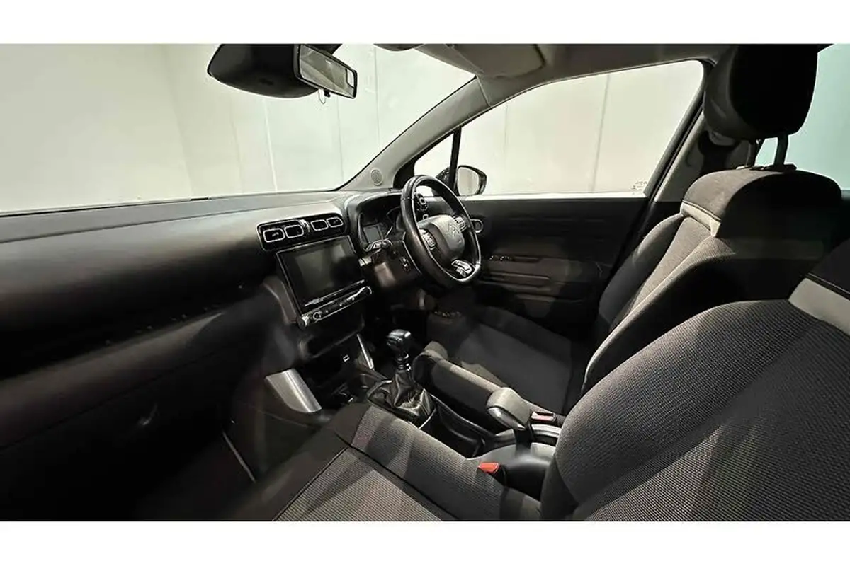 2019-citroen-c3-aircross-12-puretech-feel-110ps-ss-big-18
