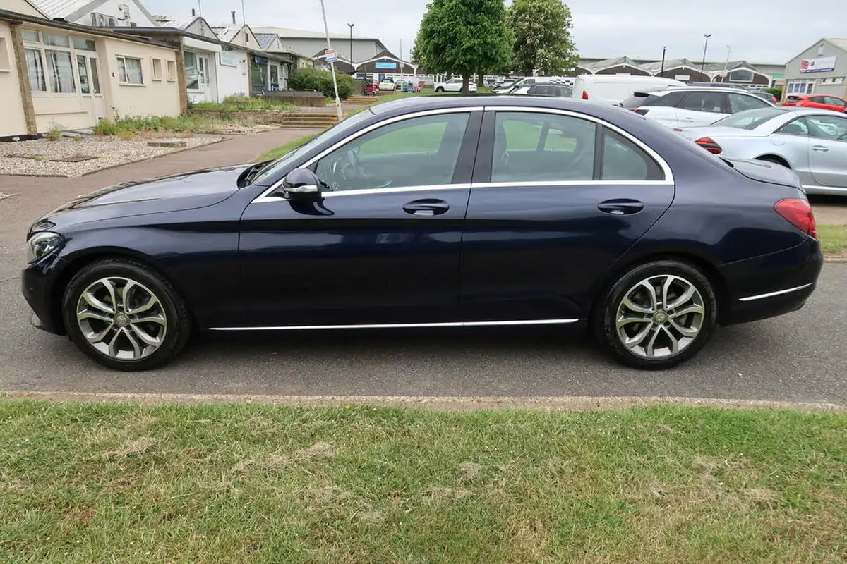 2015-mercedes-benz-c-class-21cdi-c220-sport-ss-saloon-4d-7g-tronic-plus-big-3