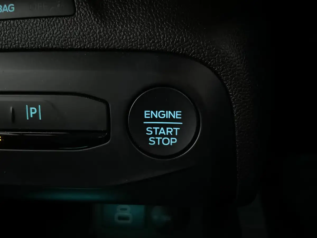 2023-ford-focus-10t-st-line-vignale-155ps-hybrid-mhev-hatchback-powershift-big-27