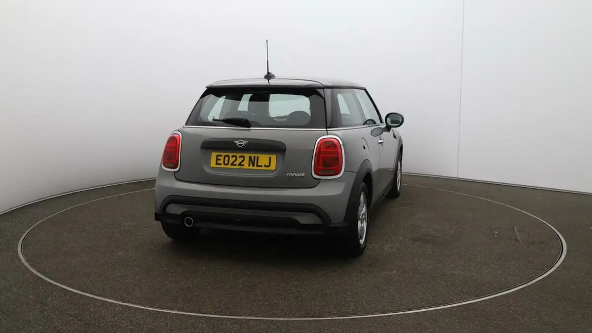 2022-mini-cooper-15-cooper-classic-hatchback-3d-auto-big-54