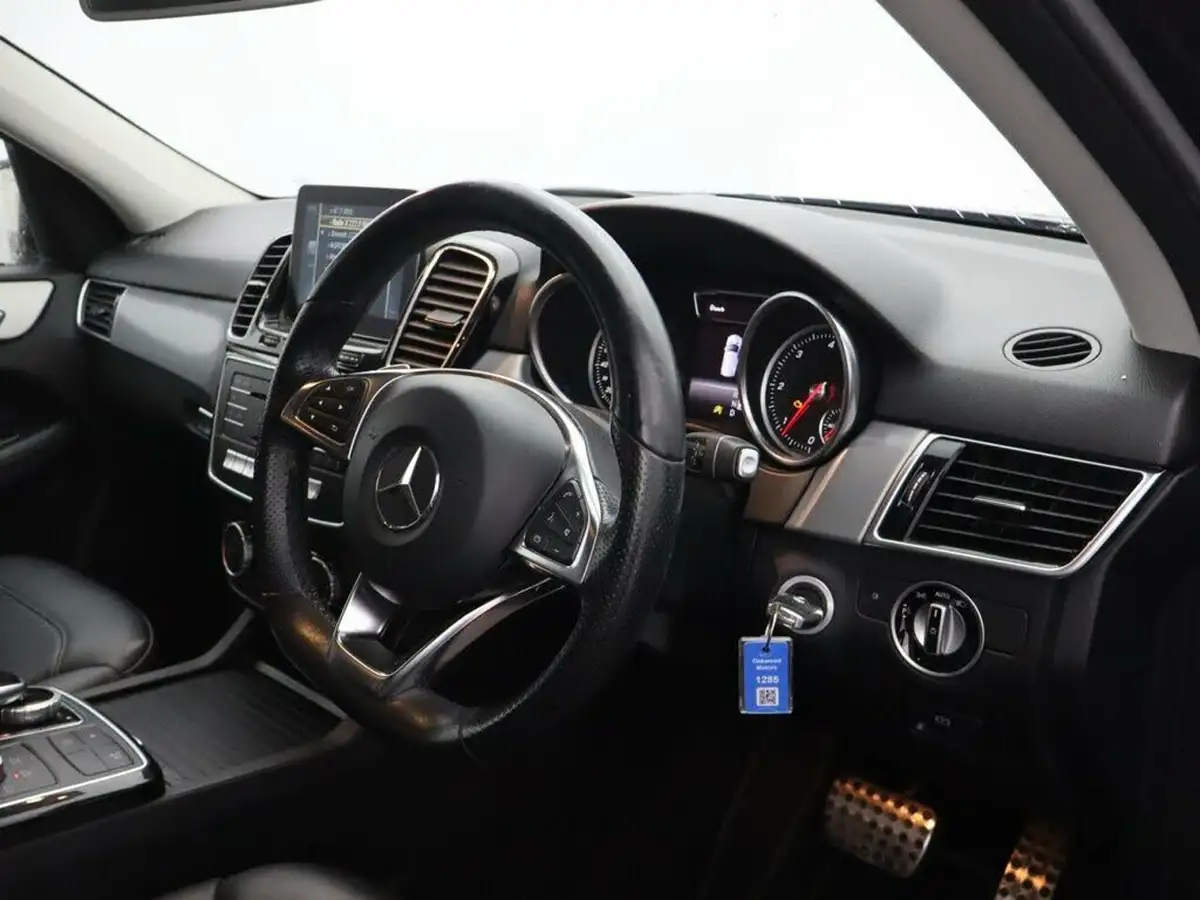 2017-mercedes-benz-gle-class-21d-gle250d-amg-line-big-11