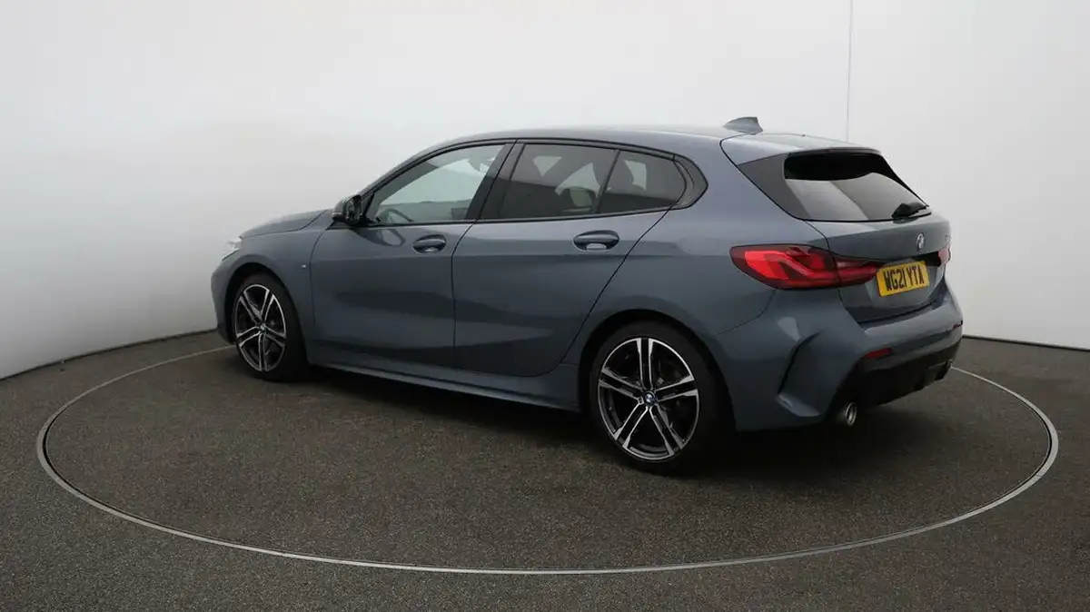 2021-bmw-1-series-15-118i-m-sport-lcp-dct-big-63
