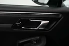2015-porsche-macan-20-small-23