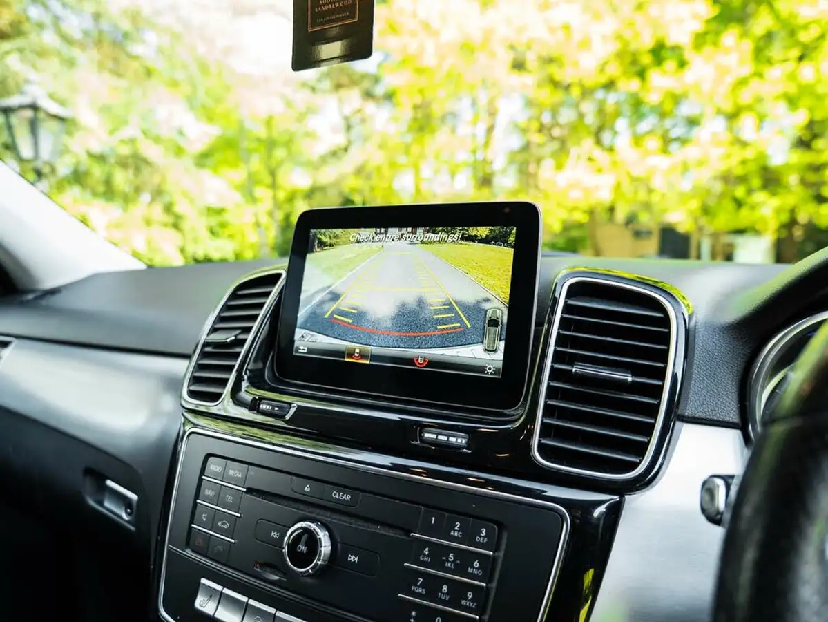 2016-mercedes-benz-gle-class-21d-gle250d-amg-line-big-35