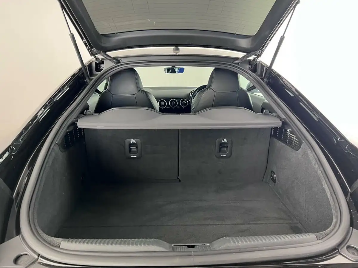 2016-audi-tt-coupe-20tdi-ultra-s-line-big-12