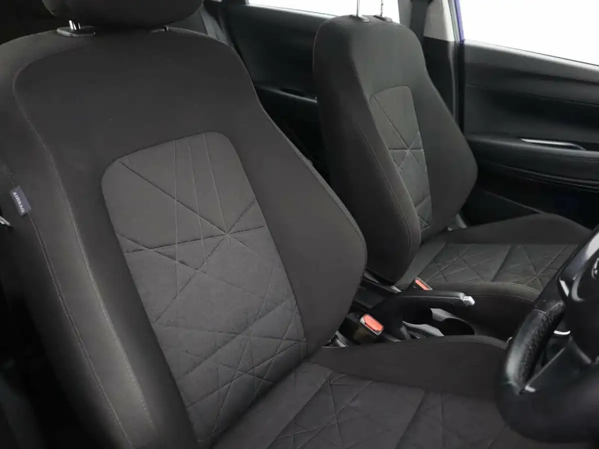2022-hyundai-bayon-10-t-gdi-se-connect-big-10