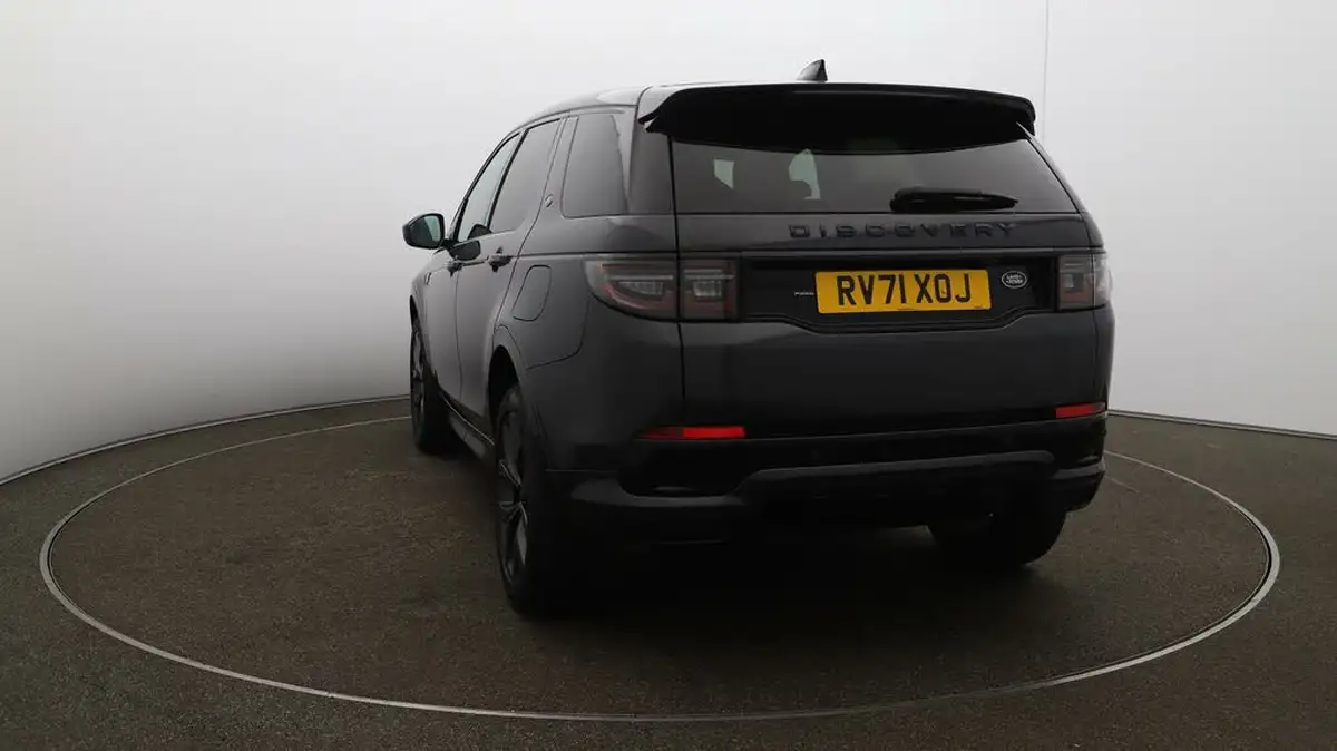 2022-land-rover-discovery-sport-15-p300e-r-dynamic-hse-big-61