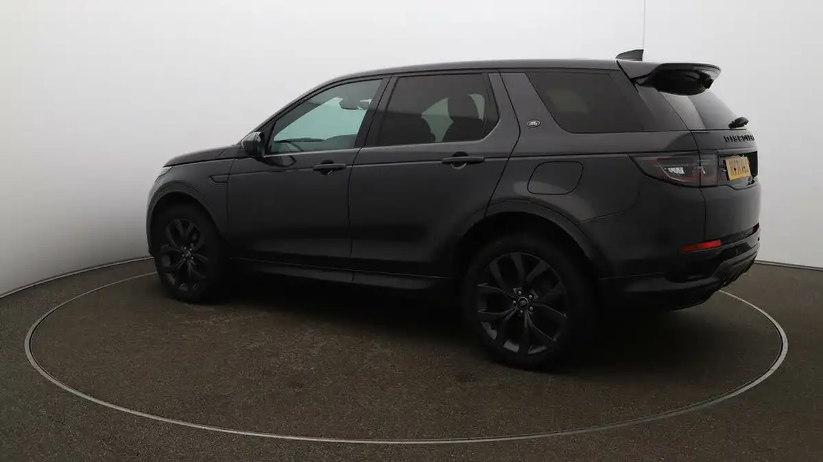 2022-land-rover-discovery-sport-15-p300e-r-dynamic-hse-big-37
