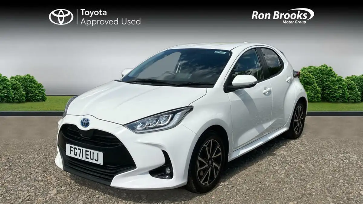 2021-toyota-yaris-15-vvt-i-design-big-2