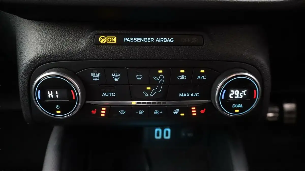 2021-ford-focus-10t-st-line-x-edition-155ps-hybrid-mhev-hatchback-big-12