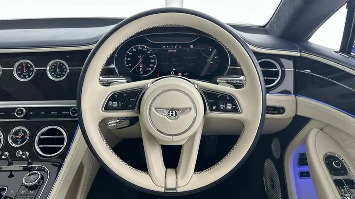 2021-bentley-continental-40-gt-v8-coupe-big-26