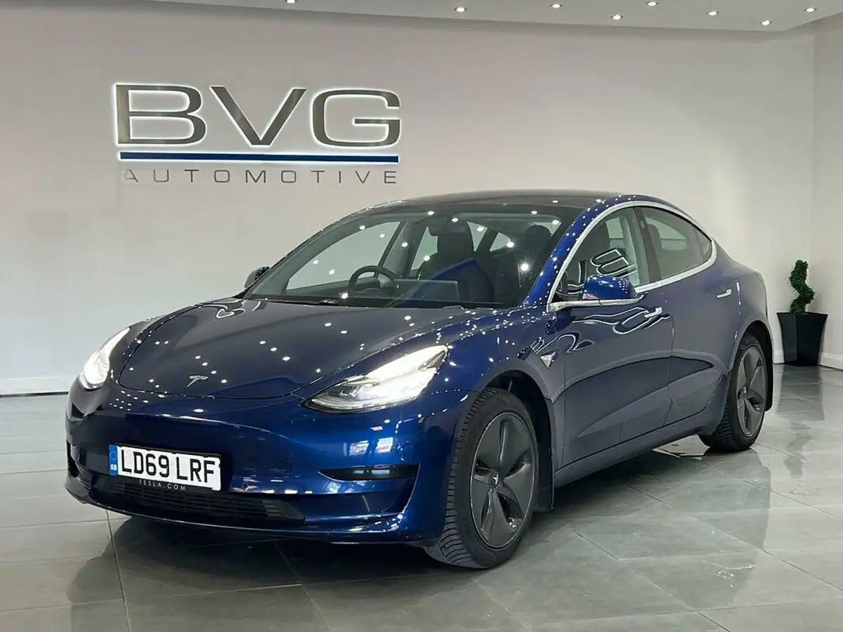 2019-tesla-model-3-e-standard-plus-big-0