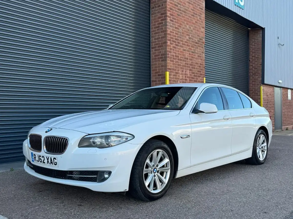 2013-bmw-5-series-20td-520d-se-saloon-4d-auto-big-10