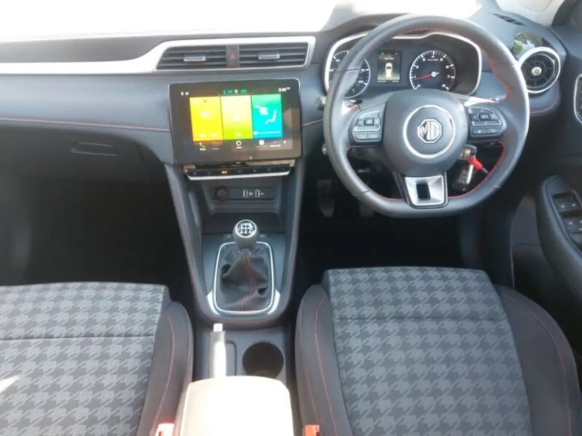 2023-mg-zs-suv-15-vti-tech-excite-big-6