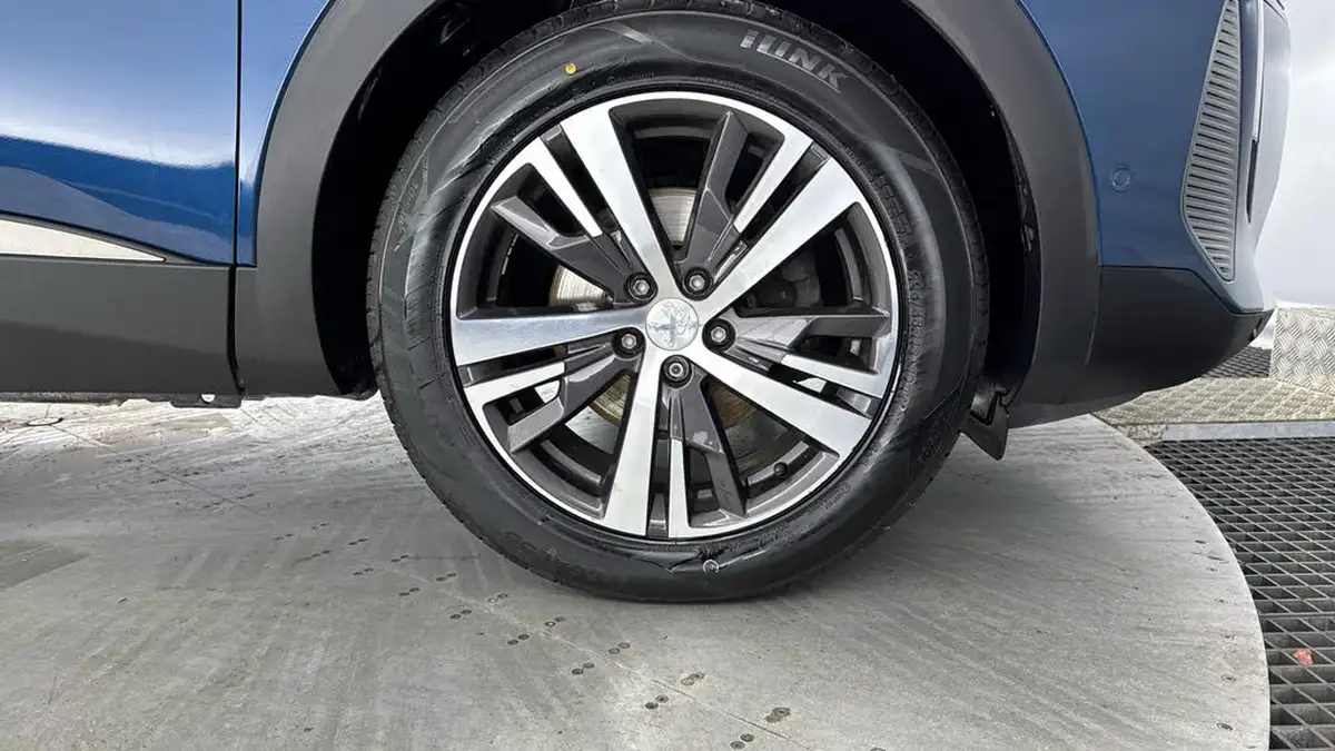 2021-peugeot-5008-suv-15-bluehdi-allure-premium-big-29