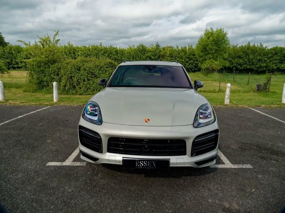 2023-porsche-cayenne-30-v6-e-hybrid-462ps-station-wagon-big-26
