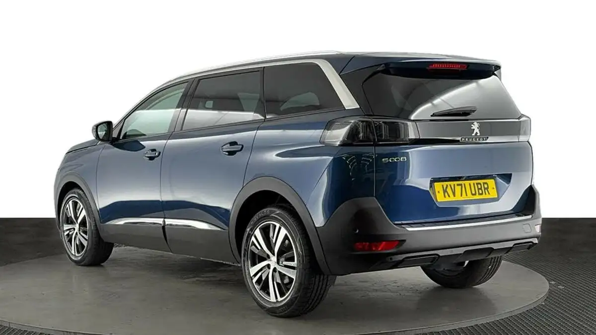 2021-peugeot-5008-suv-15-bluehdi-allure-premium-big-5