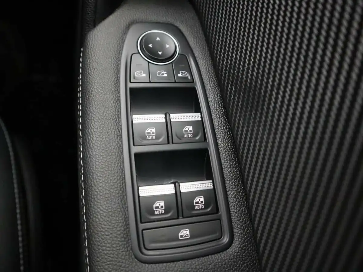 2023-renault-captur-16-e-tech-engineered-160ps-plug-in-big-36